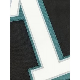 Customized large-sized football jerseys for women, personalized teams and numbers, soft fabrics, ideal outdoor sports and casual wear